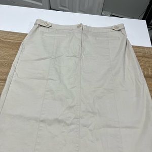NWOT ANN TAYLOR KHAKI PENCIL SKIRT SIZE 8